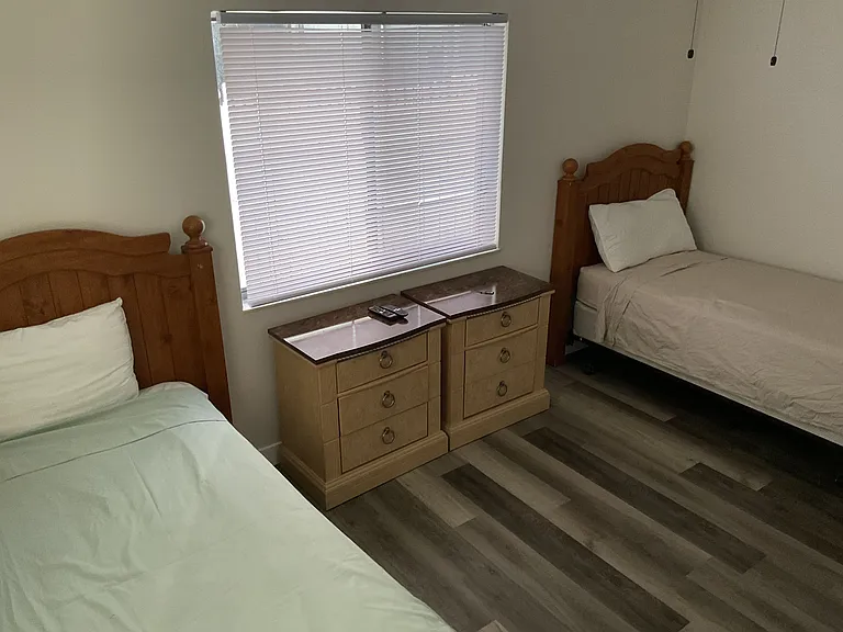 Wood Dr — Photo 4