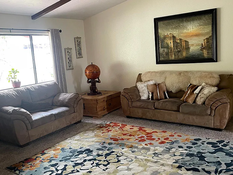 Kitchen/ living room