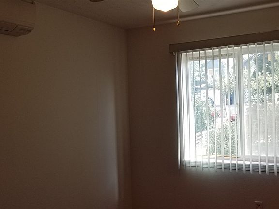 3rd image of 1701 E Boone Ave #1701