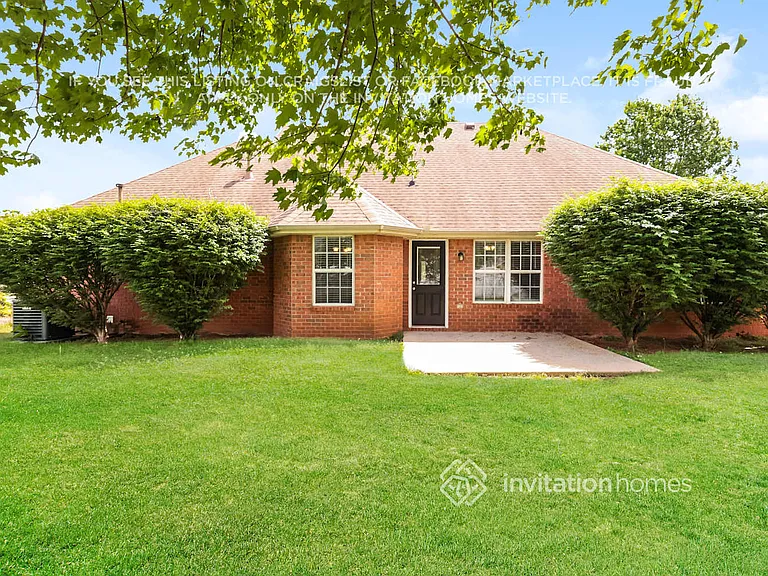 3319 Belfort Ct — Photo 16