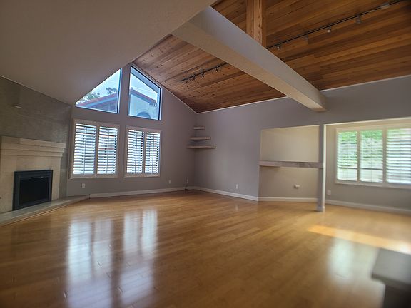 3rd image of 2322 La Costa Ave Unit D