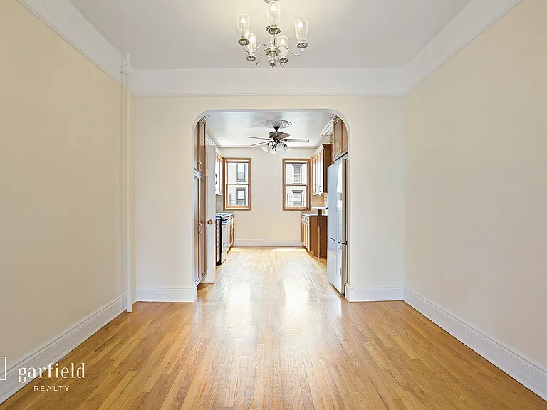 442 8th St #2 — Photo 5