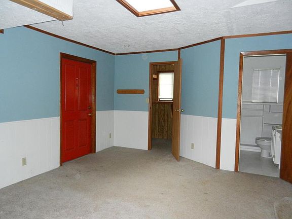 5th image of 280 NE Spencer St
