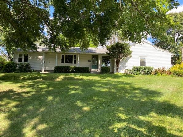 225 Hoffman Rd
