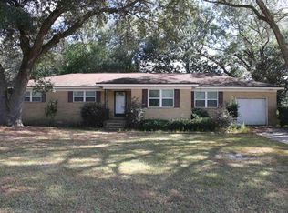 6040 NE Bradshaw St, Pensacola, FL 32526