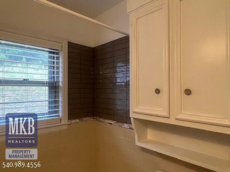 6099 Franklin Rd — Photo 21