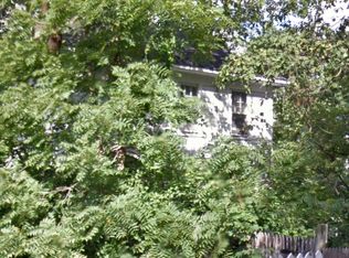 101 Red Ground Rd, Roslyn Heights, NY 11577