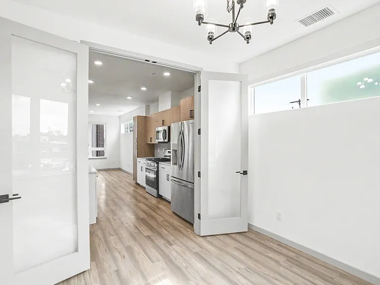 University Hills Townhomes — Photo 91