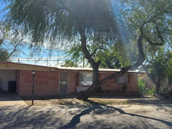 1445 W La Pasadita St, Tucson, AZ 85705