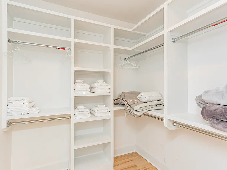 Walk in Closets