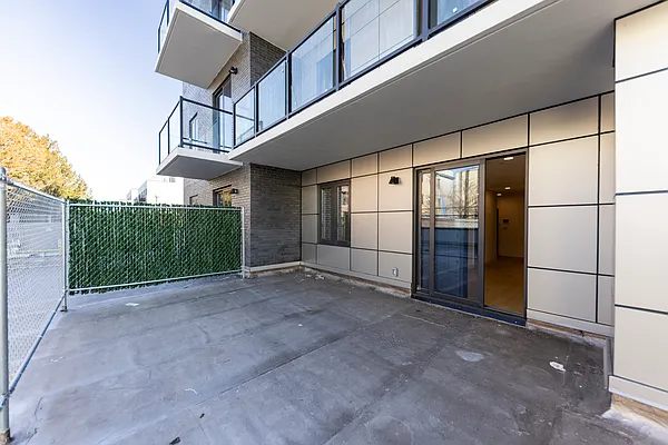 Rented by Oxford Property Group | media 29