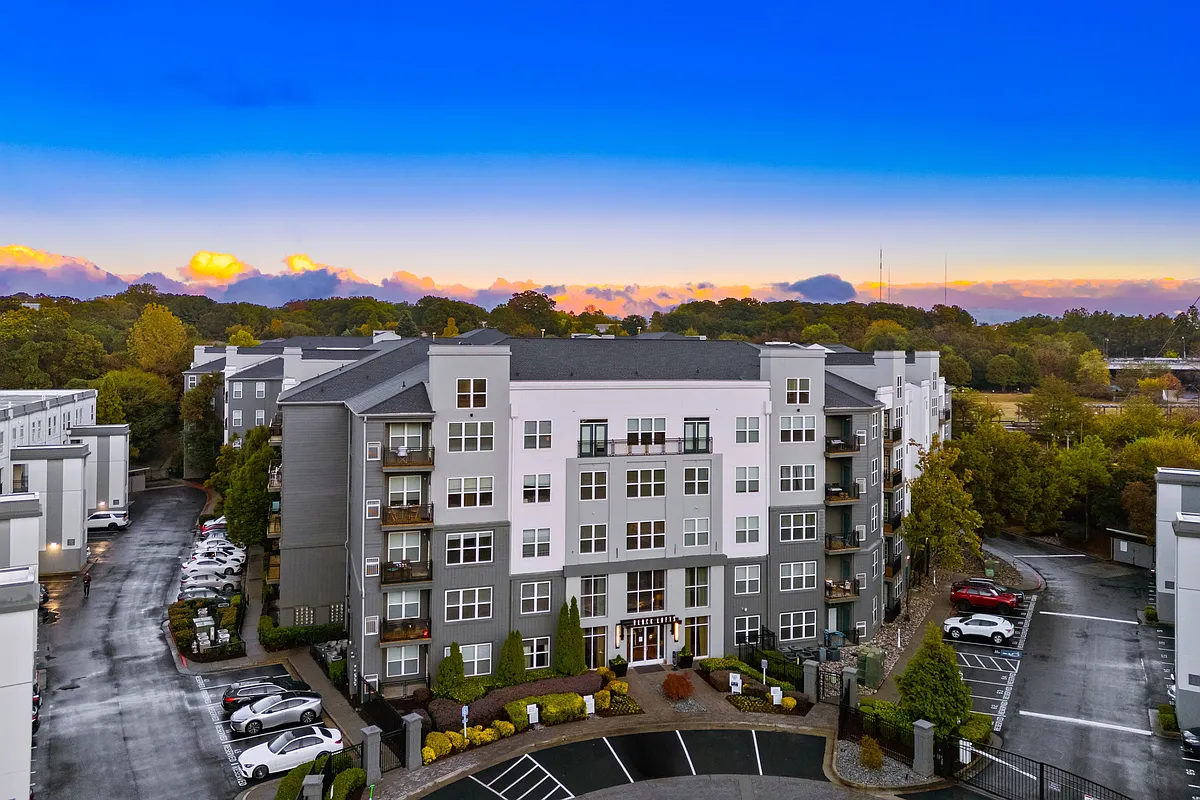 Building Photo - Block Lofts