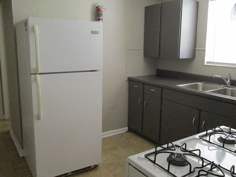 311 1/2 E Oklahoma Ave — Photo 5