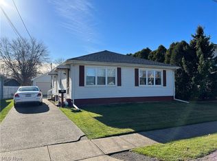 220 Church Ave SE, New Philadelphia, OH 44663