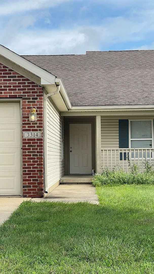 Building Photo - 3314 Hopkins Dr
