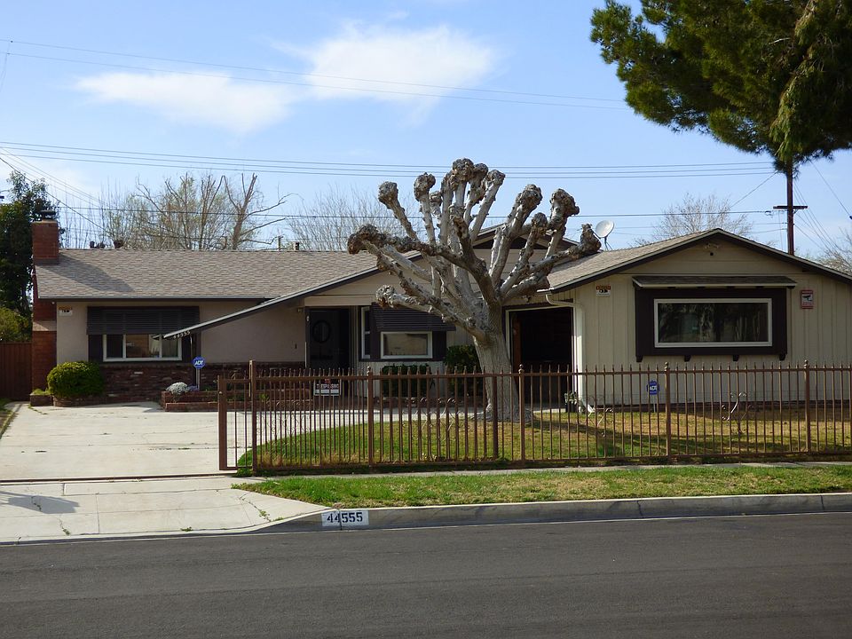 1st image of 44555 Leatherwood Ave