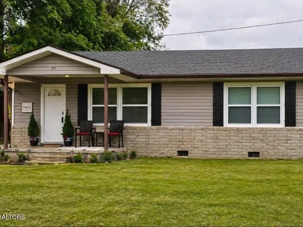240 Meadowbrook Dr, Pigeon Forge, TN 37863