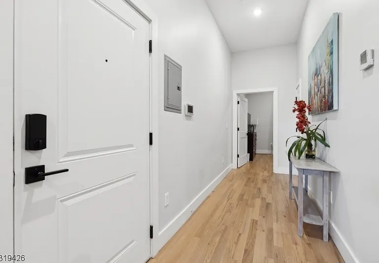 104 Fleming Ave #201 — Photo 8