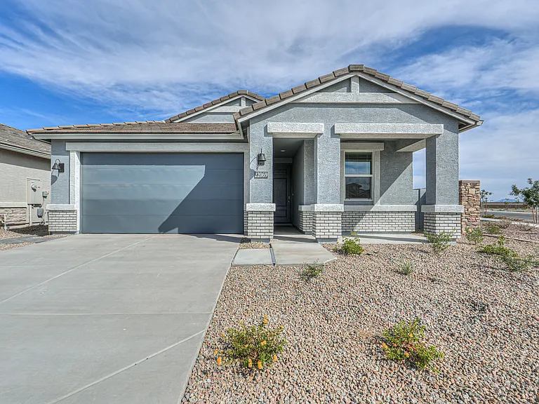22069 N Dawn View Dr — Photo 1