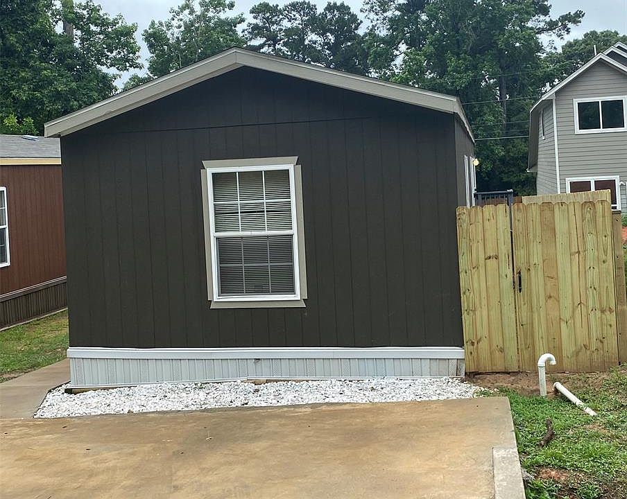 1st image of 16849 W Forrestal
