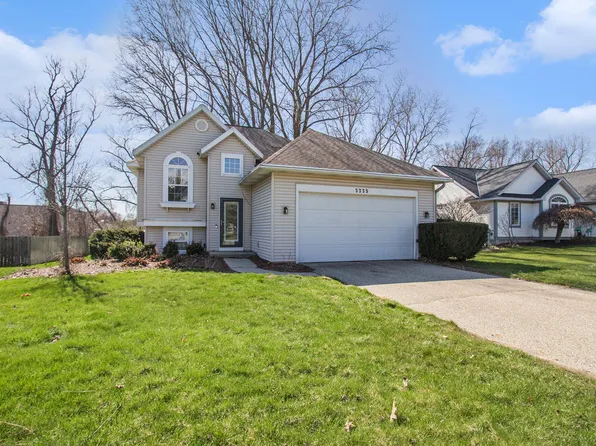 3335 Creek Ct, Holland, MI 49424