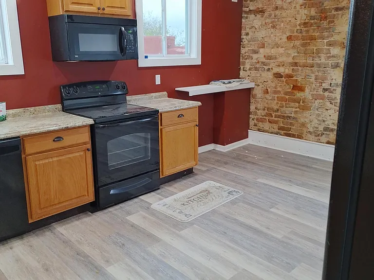 310 Virginia Ave — Photo 12