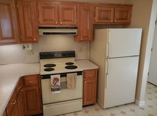 8201 Fox Hunt Ln, Frederick, MD 21702