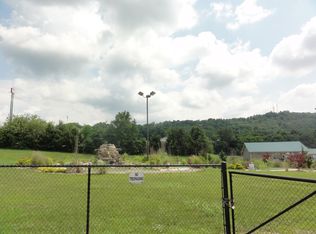 1969 E Spring St, Cookeville, TN 38506