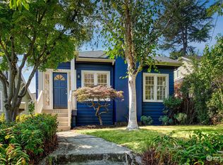 2027 26th Ave E, Seattle, WA 98112