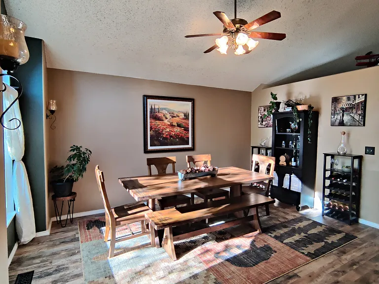 6110 Whirlwind Dr — Photo 4