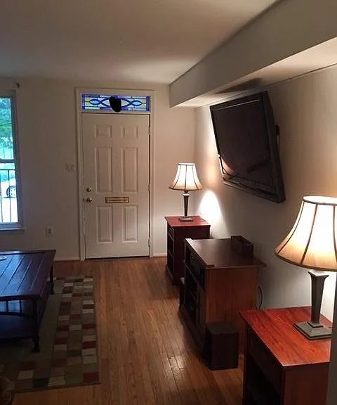 21 N Ann St — Photo 5