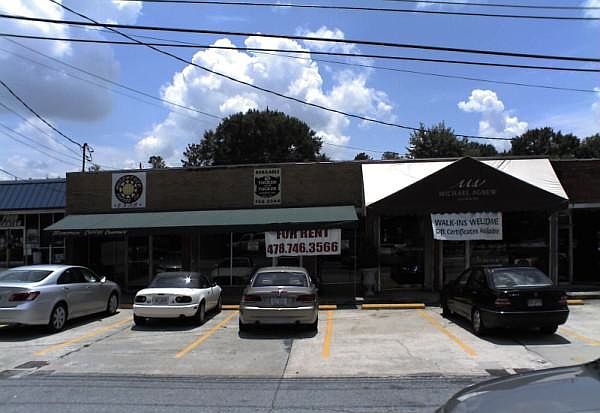 2nd image of 2314 Ingleside Ave