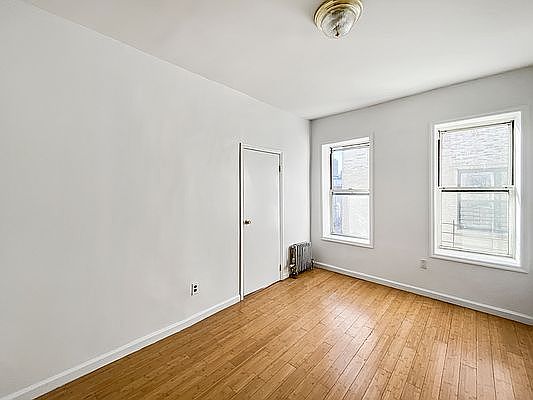 1st image of 2228 Amsterdam Ave APT 6E