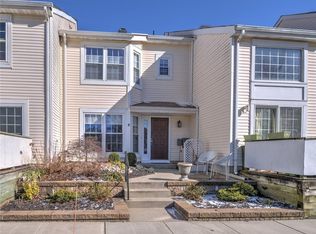 2 Borelle Sq #00, Parlin, NJ 08859