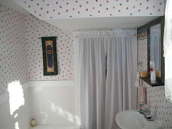 Main Bath