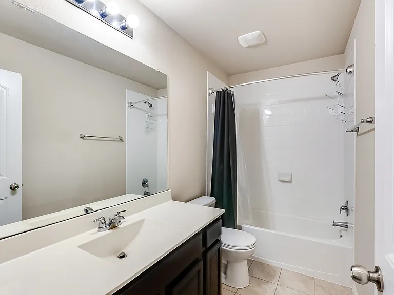 1549 Hamiltons Way — Photo 17