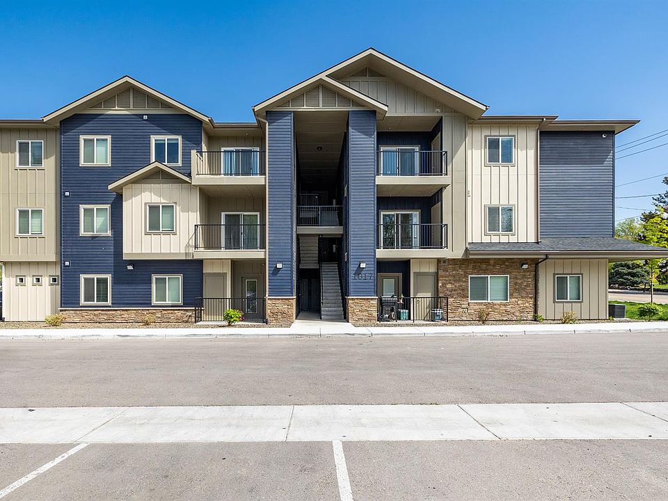 1st image of 1017 S Elder St #103