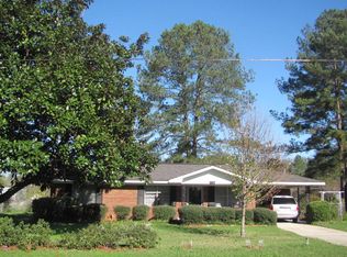 116 Burketts Ferry Rd, Hazlehurst, GA 31539