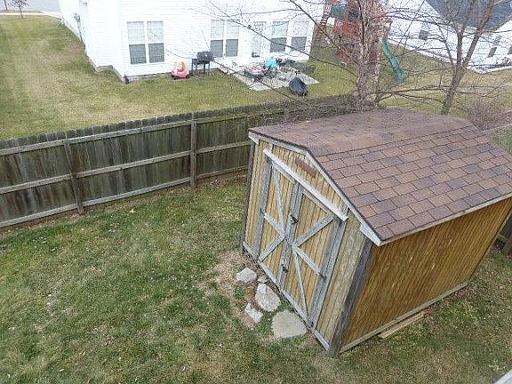 4th image of 240 Timothy Dr