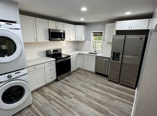 6630 Library Rd APT C, South Park, PA 15129