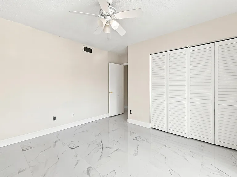 5120 Elmhurst Rd #A — Photo 51