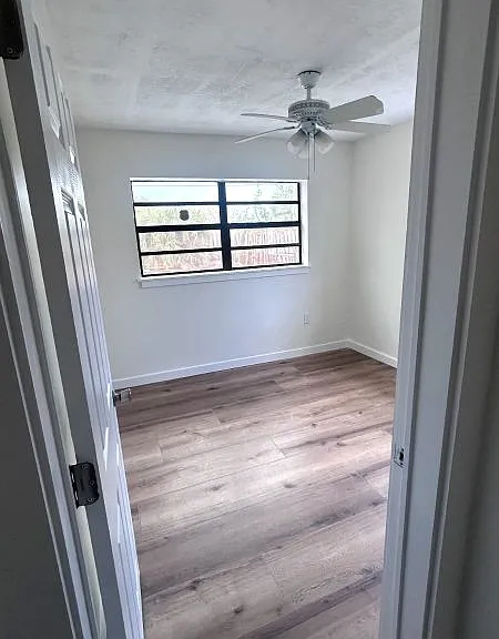 329 W Arlington St — Photo 24