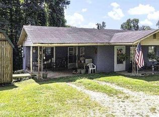 318 Pine Cir, Bowdon, GA 30108