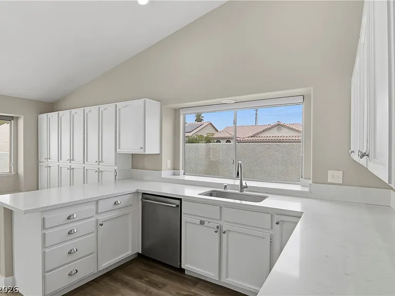 3121 Siena Cir — Photo 7