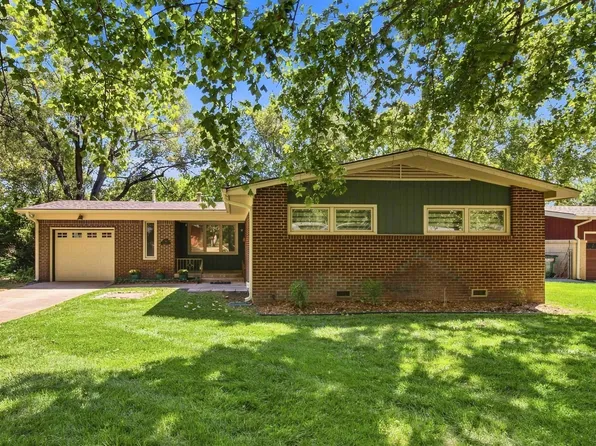 960 N Chipper Ln, Wichita, KS 67212