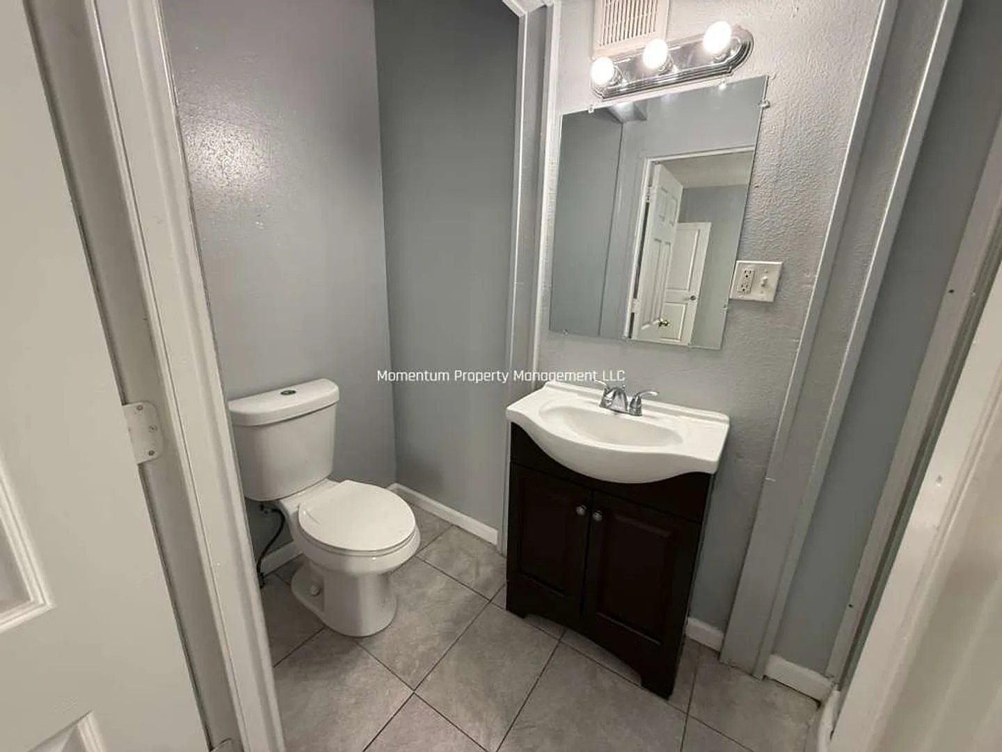 2002 E 18th Ave Tampa FL 33605 — Photo 2