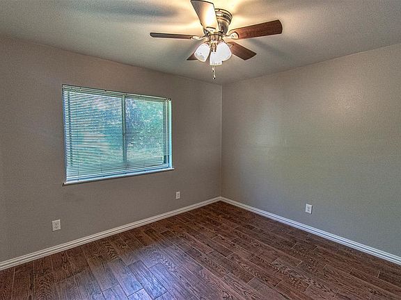 3rd image of 3030 High Plateau Dr