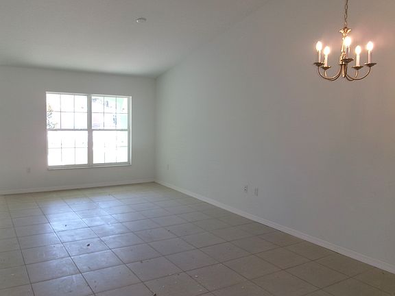 3rd image of 18B Whetstone Ln