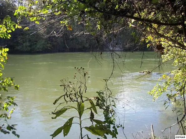 1943 River Mist Cir, New Market, TN 37820