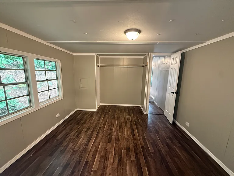637 Country Girl Rd — Photo 9